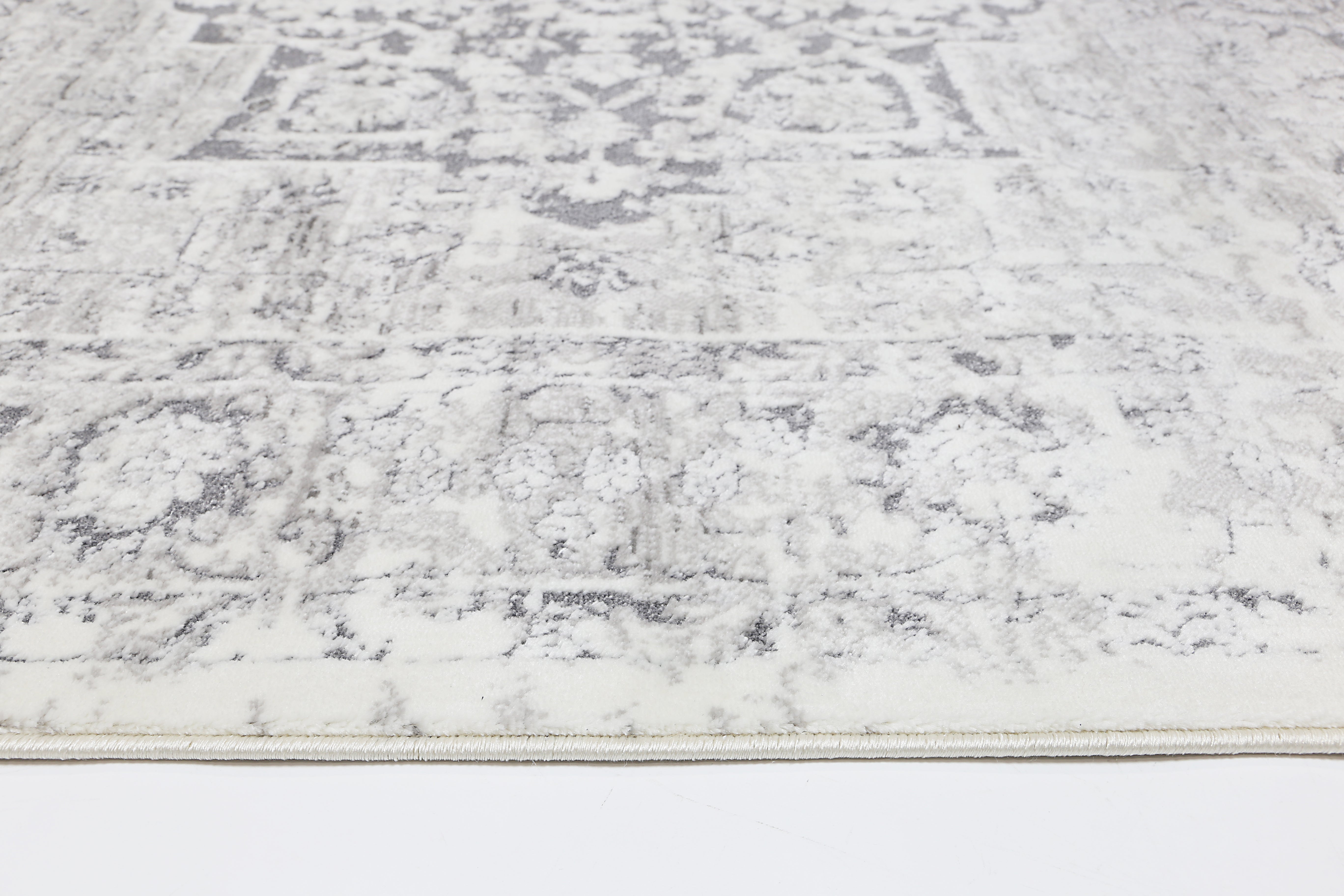 Bohemian Paradise Classic Vintage Grey Rug - 09GREY